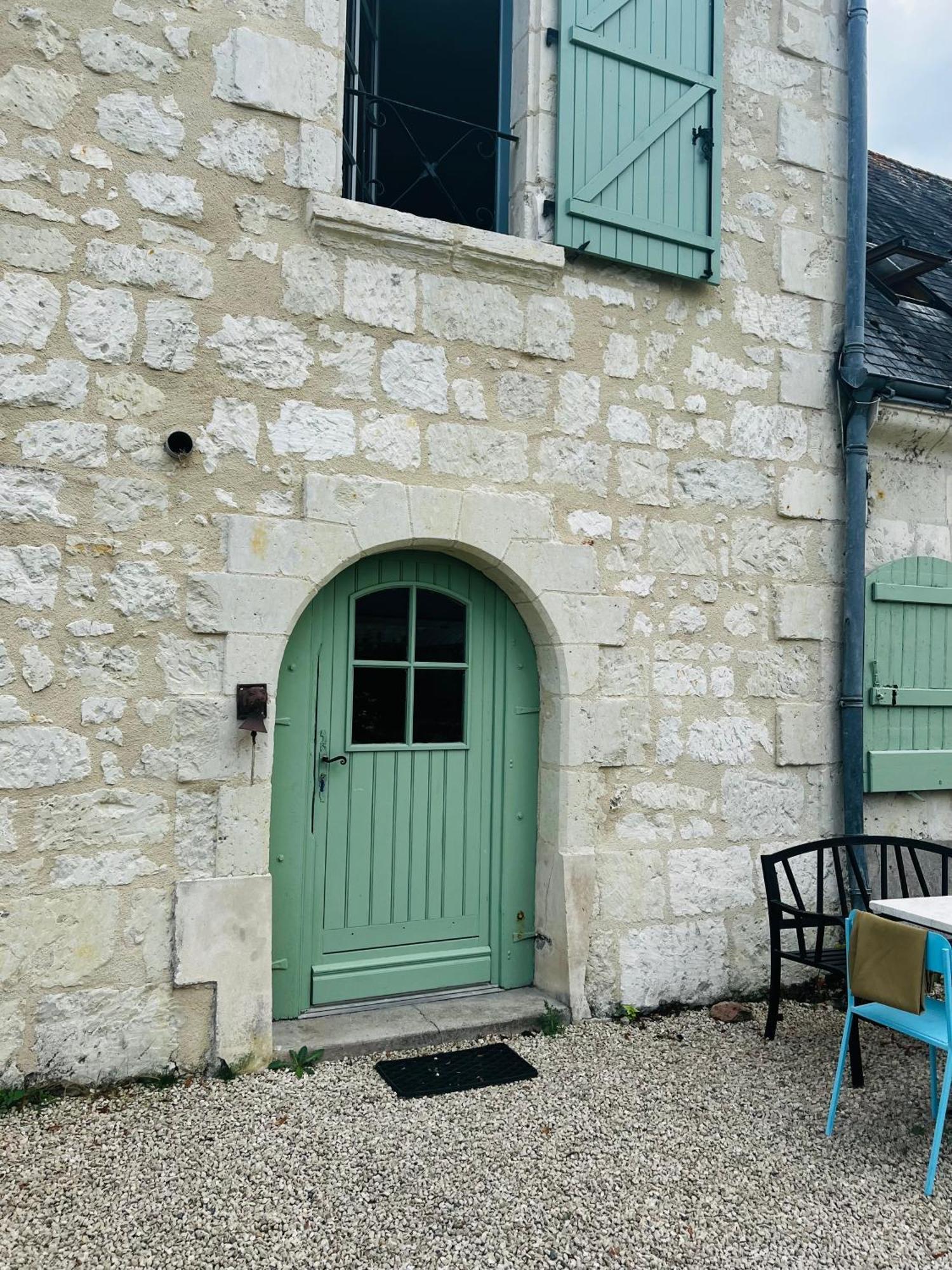 Chateau De La Thibaudiere Bois Savary - Chambre Familiale Du Roi Allonnes  Buitenkant foto